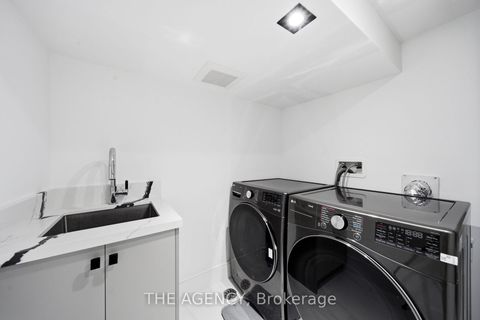 Photo 37 at 193 Beechwood Crescent, Central Newmarket, Newmarket