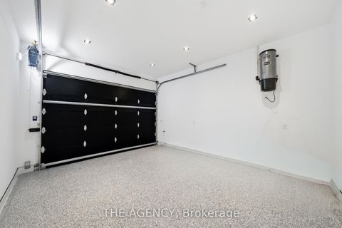 Photo 38 at 193 Beechwood Crescent, Central Newmarket, Newmarket