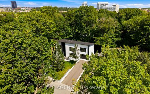 Photo 43 at 193 Beechwood Crescent, Central Newmarket, Newmarket