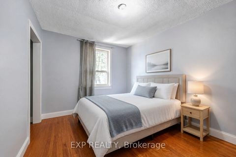 Photo 24 at 48 Sixteenth Street, New Toronto, Toronto