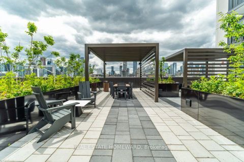 Photo 5 at 1703 - 10 Oak Street, Regent Park, Toronto