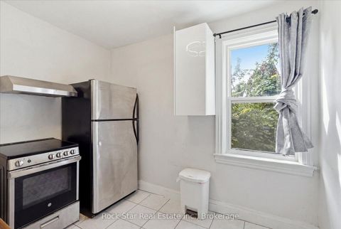 Photo 13 at 1259 Davenport Road, Junction, Toronto