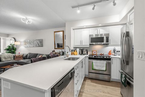 Photo 2 at 913 - 85 East Liberty Street, Niagara, Toronto