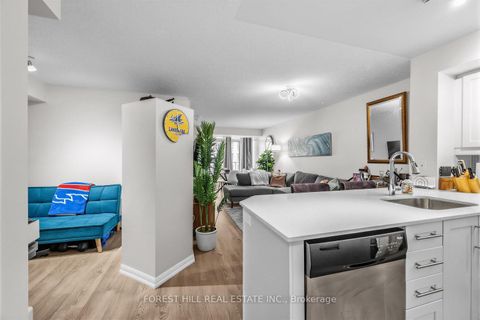 Photo 4 at 913 - 85 East Liberty Street, Niagara, Toronto