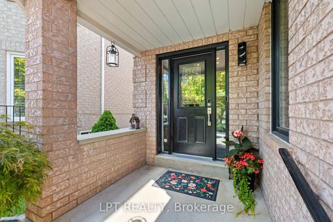 Photo 4 at 416 Flanagan Court, Summerhill Estates, Newmarket
