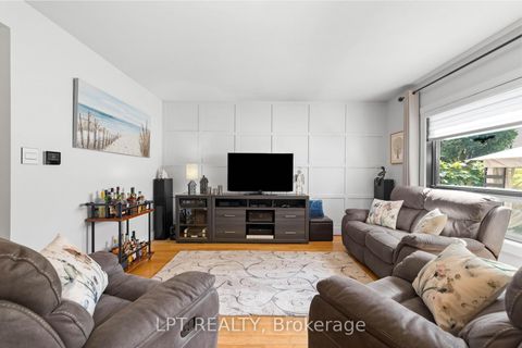 Photo 14 at 416 Flanagan Court, Summerhill Estates, Newmarket