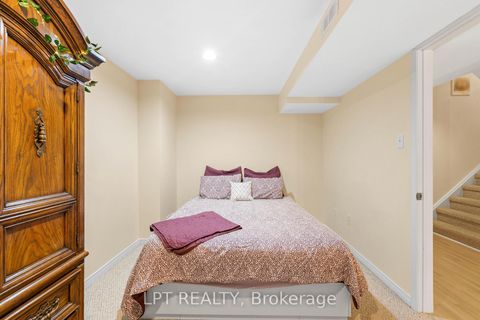 Photo 36 at 416 Flanagan Court, Summerhill Estates, Newmarket