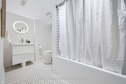 Photo 28 at 3 Blakley Avenue, Smythe, Toronto