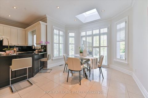 Photo 12 at 154 Charlton Boulevard, Newtonbrook West, Toronto