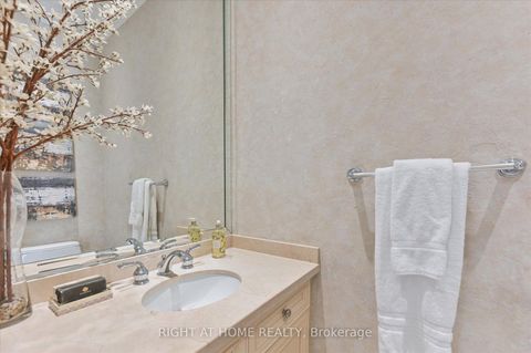Photo 17 at 154 Charlton Boulevard, Newtonbrook West, Toronto
