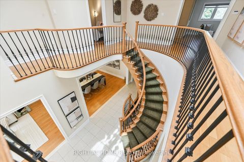 Photo 20 at 154 Charlton Boulevard, Newtonbrook West, Toronto