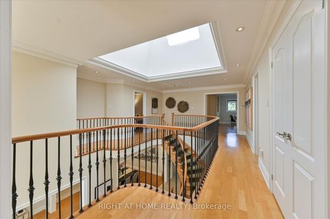 Photo 22 at 154 Charlton Boulevard, Newtonbrook West, Toronto