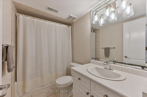 Photo 40 at 154 Charlton Boulevard, Newtonbrook West, Toronto