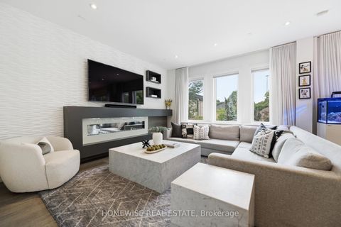 Photo 10 at 90 Mcgillivray Avenue, Nortown, Toronto