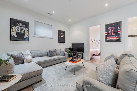 Photo 31 at 90 Mcgillivray Avenue, Nortown, Toronto