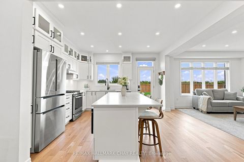 Photo 6 at 90 McBride Trail, Painswick South, Barrie
