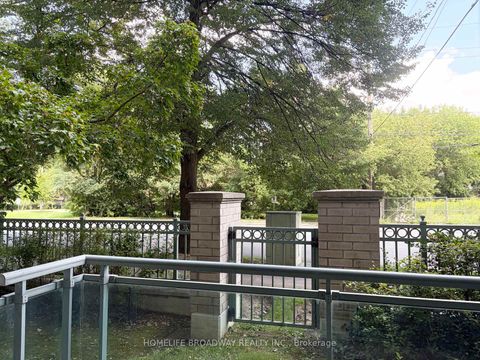 Photo 15 at 109 - 39 Pemberton Avenue, Newtonbrook East, Toronto