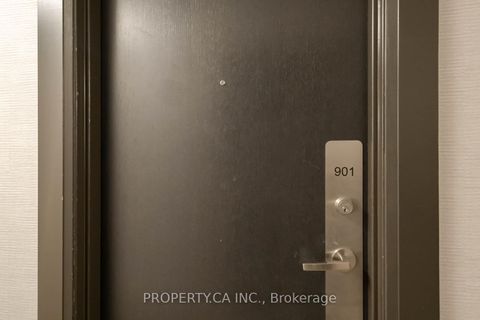 Photo 2 at 901 - 31 Four Winds Drive W, York University Heights, Toronto