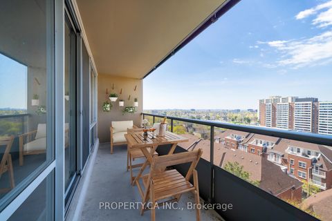 Photo 9 at 901 - 31 Four Winds Drive W, York University Heights, Toronto