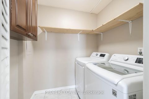 Photo 12 at 901 - 31 Four Winds Drive W, York University Heights, Toronto
