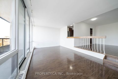 Photo 21 at 901 - 31 Four Winds Drive W, York University Heights, Toronto