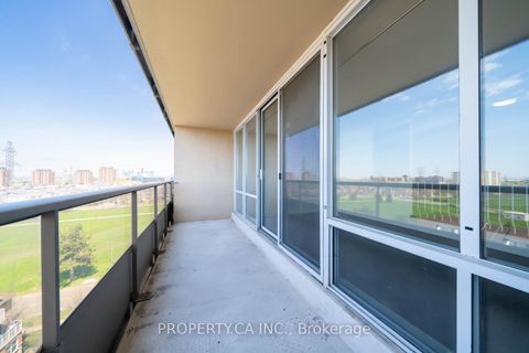 Photo 28 at 901 - 31 Four Winds Drive W, York University Heights, Toronto