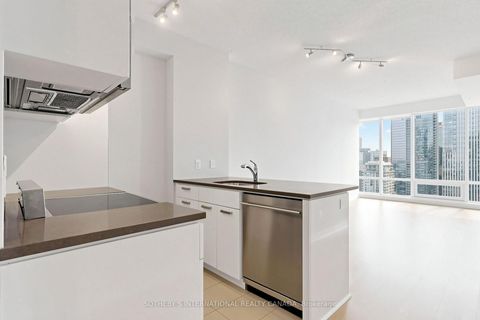 Photo 13 at 3906 - 295 Adelaide Street W, Waterfront Communities C1, Toronto