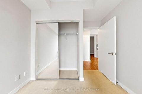 Photo 18 at 3906 - 295 Adelaide Street W, Waterfront Communities C1, Toronto