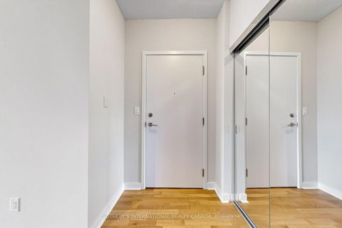 Photo 26 at 3906 - 295 Adelaide Street W, Waterfront Communities C1, Toronto