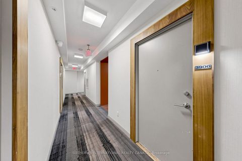 Photo 33 at 3906 - 295 Adelaide Street W, Waterfront Communities C1, Toronto