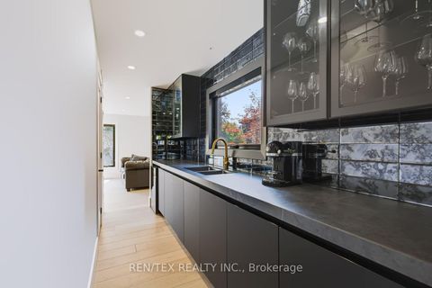 Photo 9 at 84 Wilshire Boulevard, East Woodbridge, Vaughan