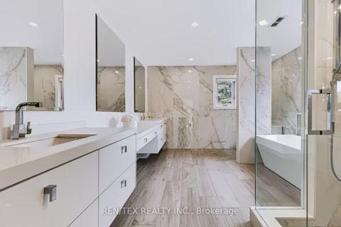 Photo 15 at 84 Wilshire Boulevard, East Woodbridge, Vaughan