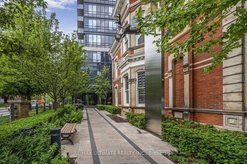 Photo 2 at 404 - 28 Linden Street, North St. James Town, Toronto