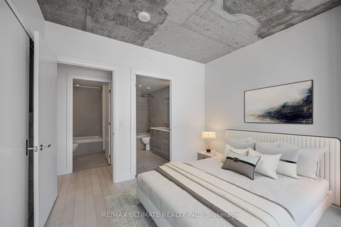 Photo 11 at 1504 - 224 King Street W, Waterfront Communities C1, Toronto
