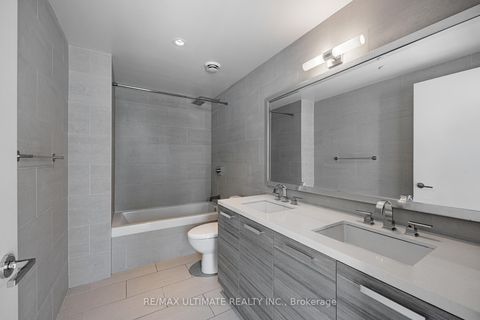 Photo 13 at 1504 - 224 King Street W, Waterfront Communities C1, Toronto