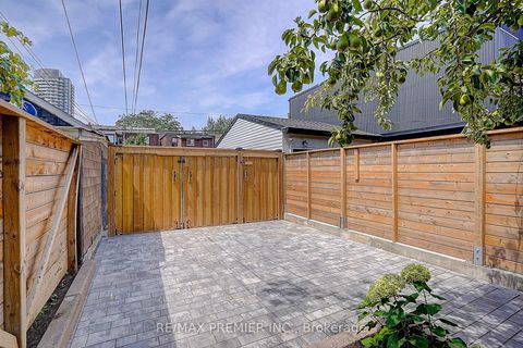 Photo 12 at 72 Symington Avenue, Junction, Toronto