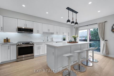 Photo 5 at 320 Dowson Loop, Woodland Hill, Newmarket
