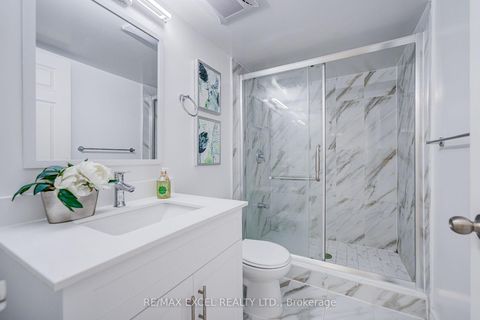 Photo 7 at 906 - 30 Thunder Grove, Agincourt North, Toronto