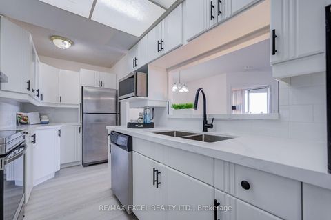 Photo 10 at 906 - 30 Thunder Grove, Agincourt North, Toronto