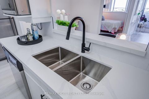 Photo 13 at 906 - 30 Thunder Grove, Agincourt North, Toronto