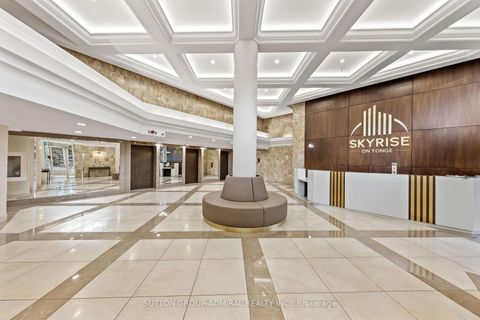 Photo 4 at 1801 - 7300 Yonge Street, Yorkhill, Vaughan
