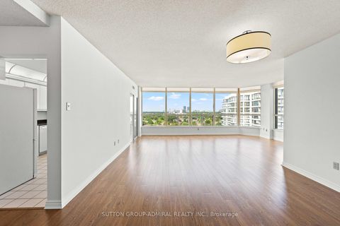 Photo 11 at 1801 - 7300 Yonge Street, Yorkhill, Vaughan