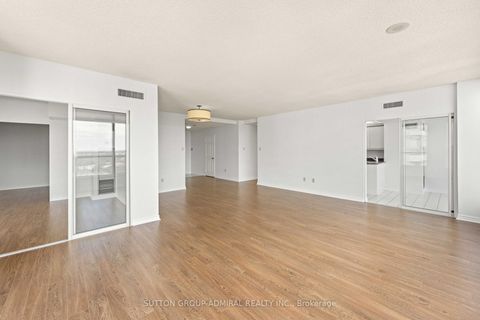Photo 14 at 1801 - 7300 Yonge Street, Yorkhill, Vaughan
