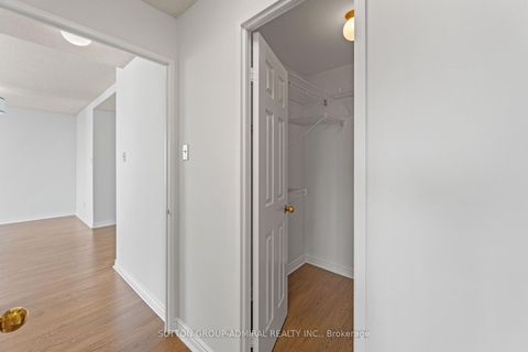Photo 27 at 1801 - 7300 Yonge Street, Yorkhill, Vaughan