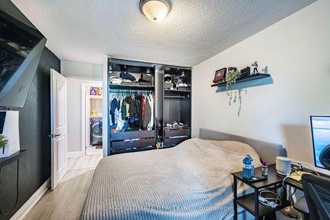 Photo 17 at 208 - 238 Albion Road, Old Rexdale, Toronto
