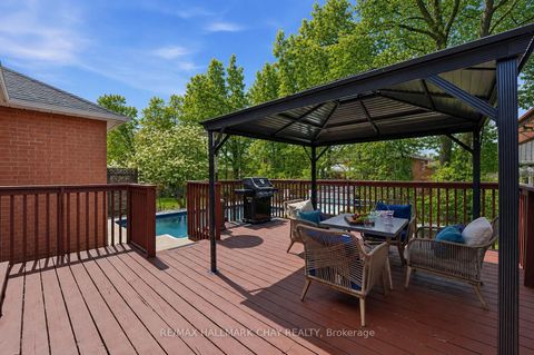 Photo 4 at 117 Brown Street, Holly, Barrie