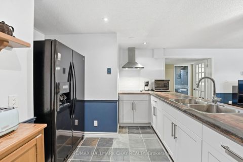 Photo 23 at 117 Brown Street, Holly, Barrie