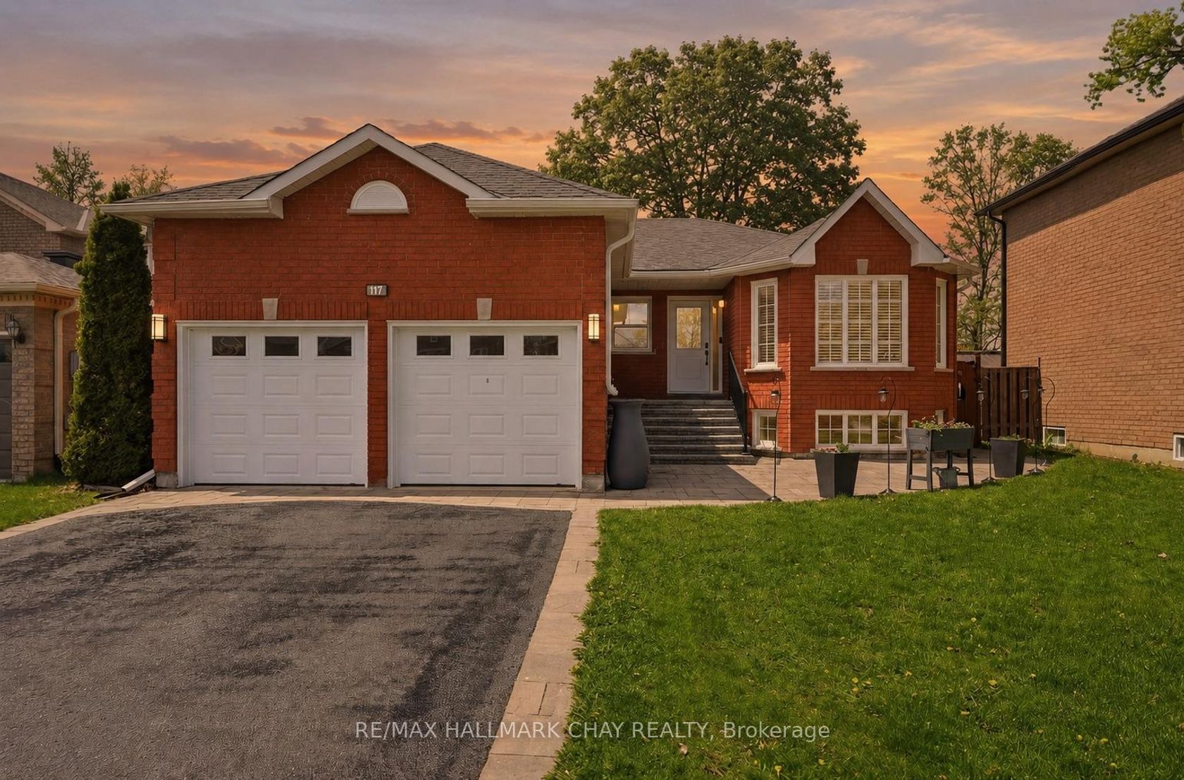 117 Brown Street, Holly, Barrie photo 2