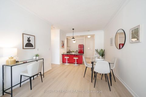 Photo 4 at 202 - 35 Boardwalk Drive, The Beaches, Toronto