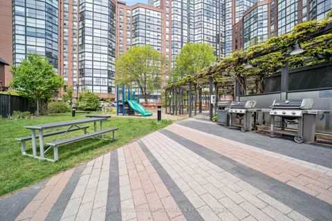 Photo 33 at 1003 - 725 King Street W, Niagara, Toronto